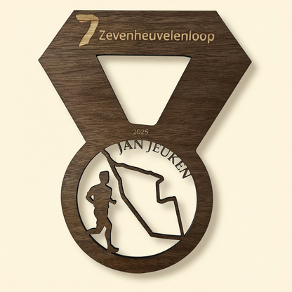 Gepersonaliseerde medaille 7-Heuvelenloop met naam en datum